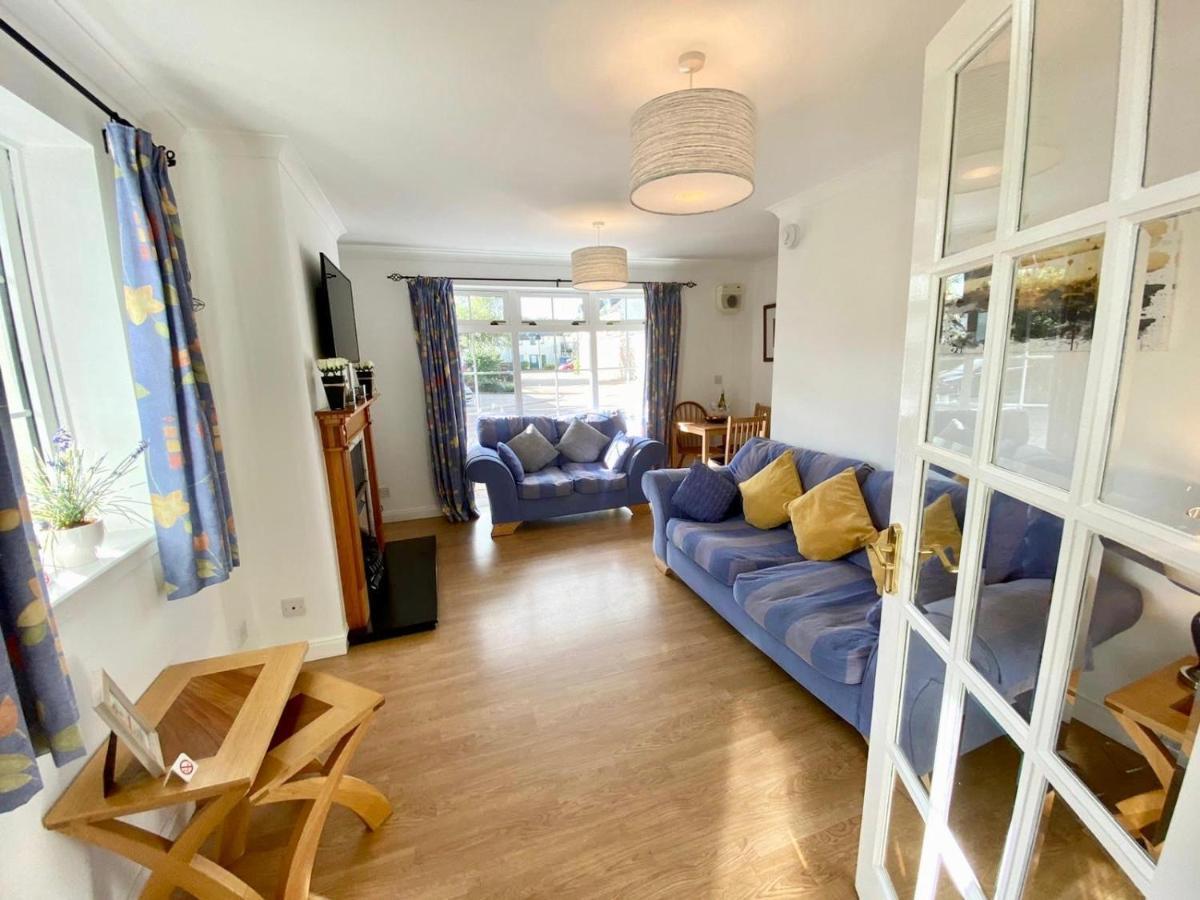 אינברנס Wellingtonia Court Apartment מראה חיצוני תמונה