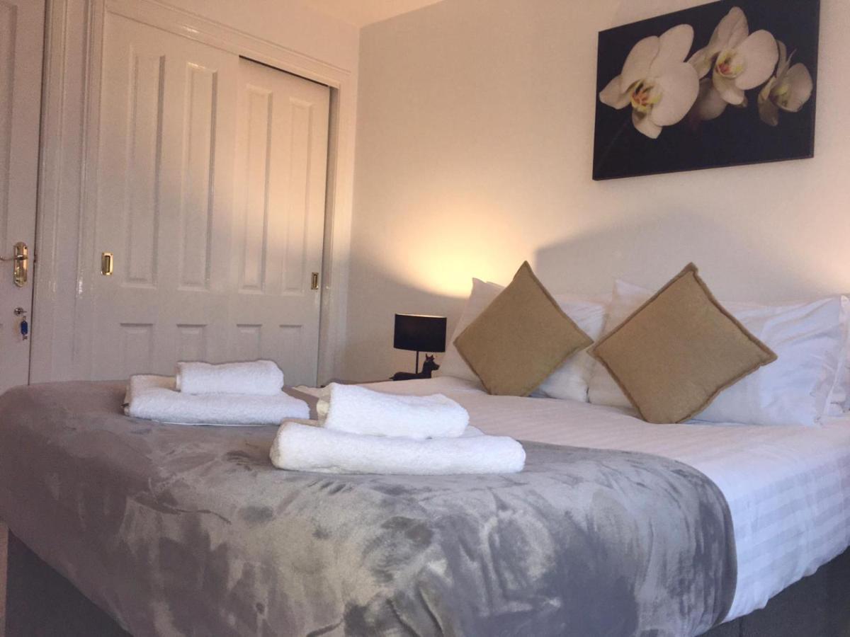 אינברנס Wellingtonia Court Apartment מראה חיצוני תמונה